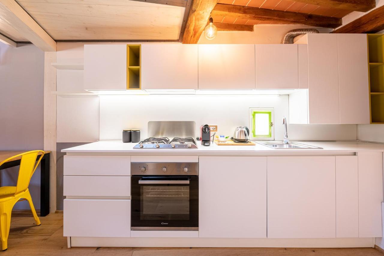 Casa San Paolino Dentro Le MuraElegant Flat Wifi E Selfcheckin لوكا المظهر الخارجي الصورة